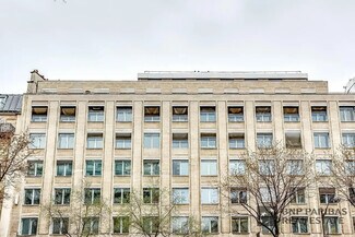 Plus de détails pour 31-33 Avenue De Wagram, Paris - Bureau à louer