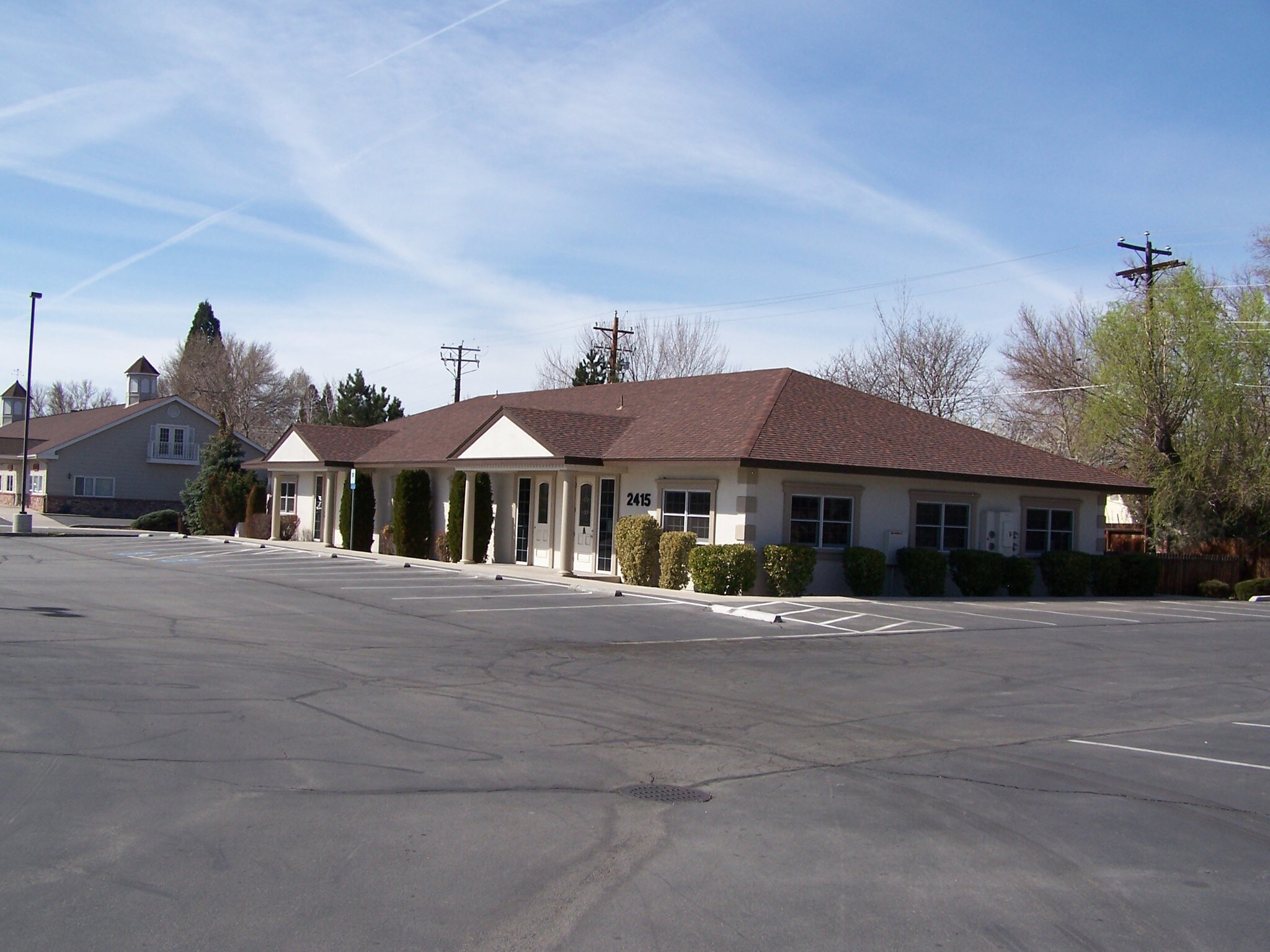 2261-2281 Pyramid Way, Sparks, NV à louer Photo principale– Image 1 sur 8