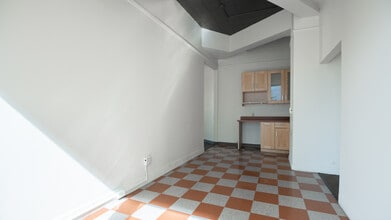 1182 Market St, San Francisco, CA à louer Photo intérieure– Image 2 sur 15