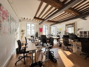 129 Rue De Turenne, Paris à louer Photo intérieure– Image 1 sur 4