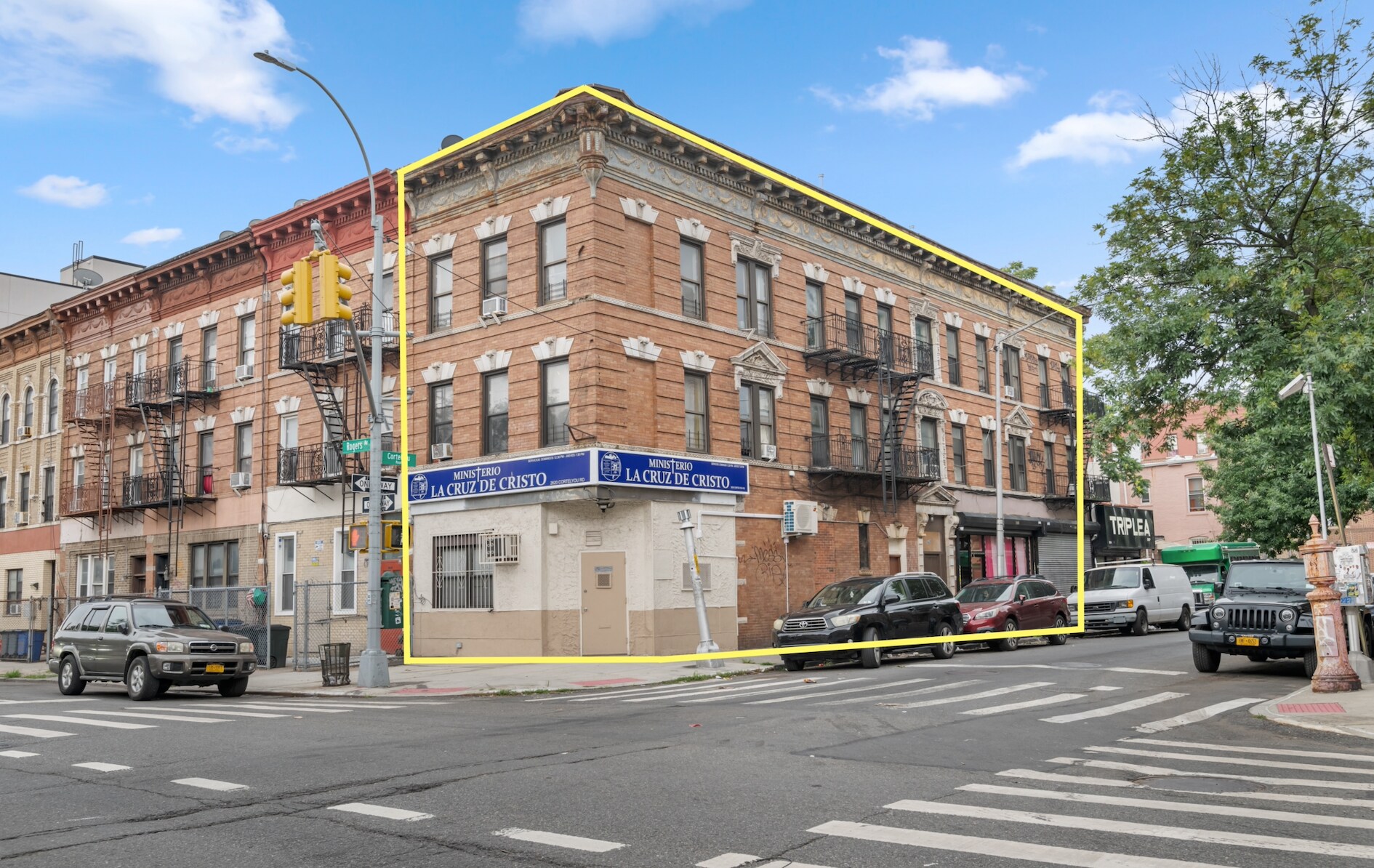 1056 Rogers Ave, Brooklyn, NY à vendre Photo de l’immeuble– Image 1 sur 6