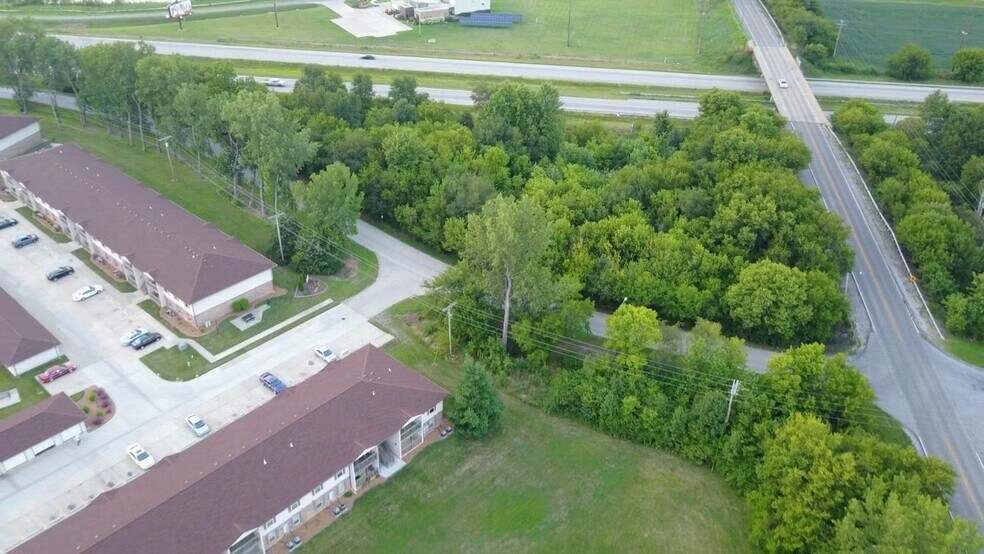 2nd St & Interstate 72, Springfield, IL à vendre - Vidéo sur l’annonce professionnelle – Image 2 sur 7