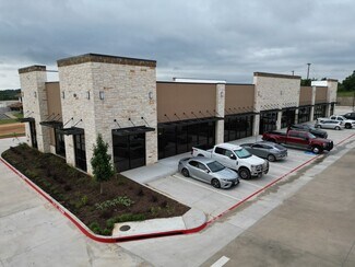 Plus de détails pour 1800 Santa Fe Dr, Weatherford, TX - Bureau/Local commercial à louer