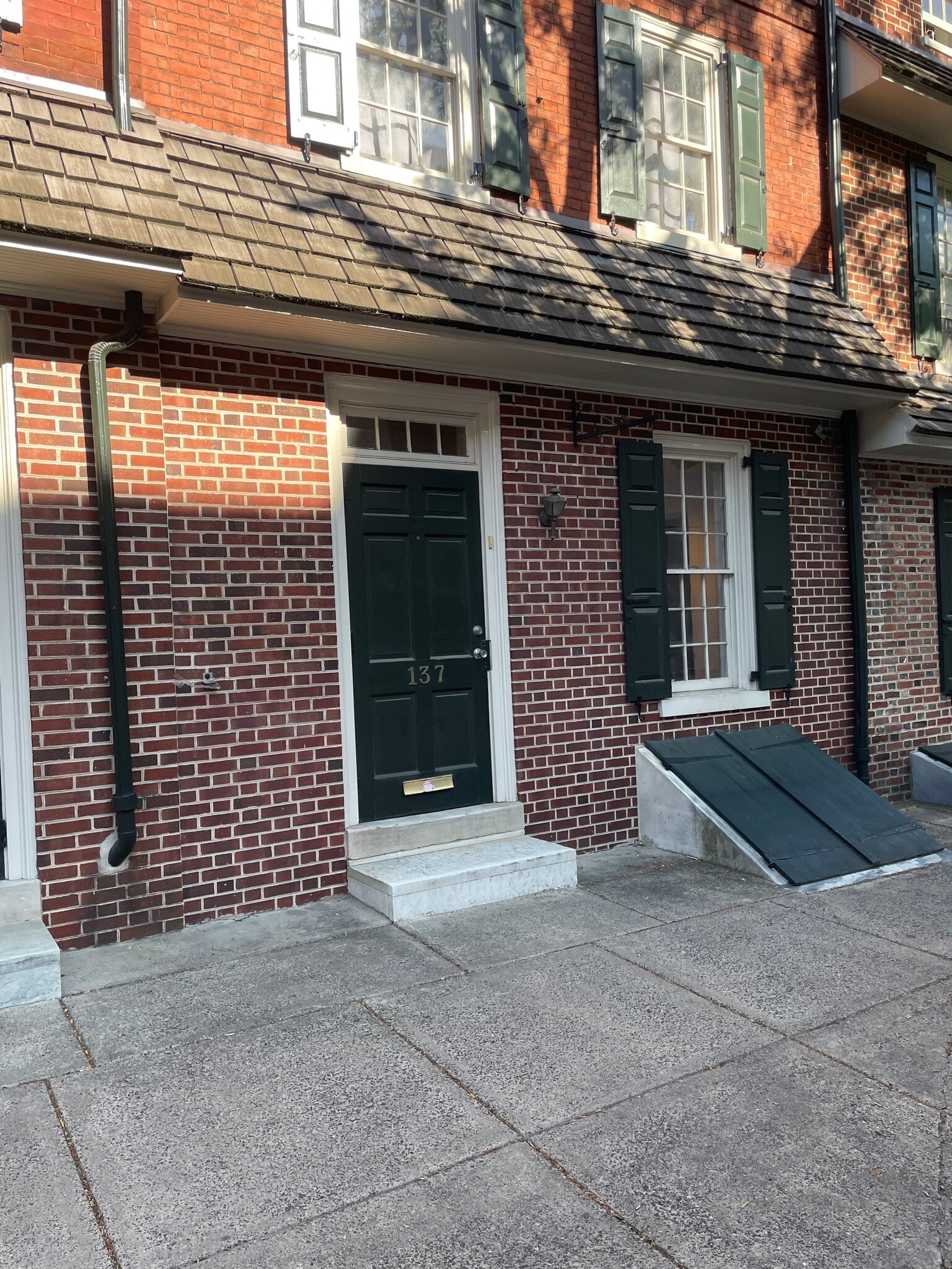 129-139 N 4th St, Philadelphia, PA à louer Photo de l’immeuble– Image 1 sur 7