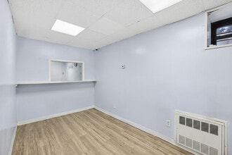 2010 Seagirt Blvd, Far Rockaway, NY à louer Photo intérieure– Image 1 sur 19