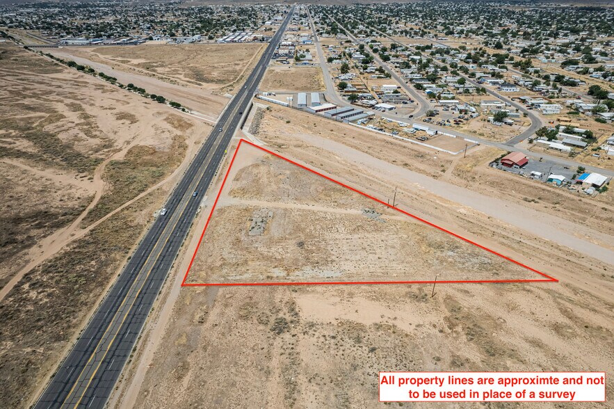 3249 E Northern Ave, Kingman, AZ à vendre - Aérien – Image 2 sur 20