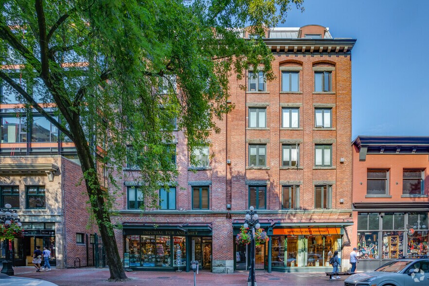 141 Water St, Vancouver, BC à louer - Photo principale – Image 1 sur 8