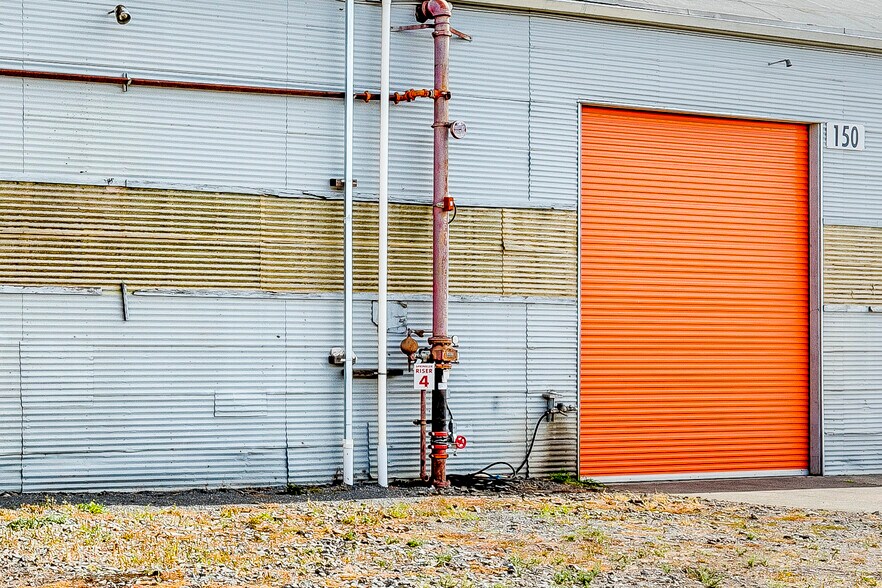 5900 Pruitt Ave, Windsor, CA à louer - Photo de l’immeuble – Image 3 sur 11