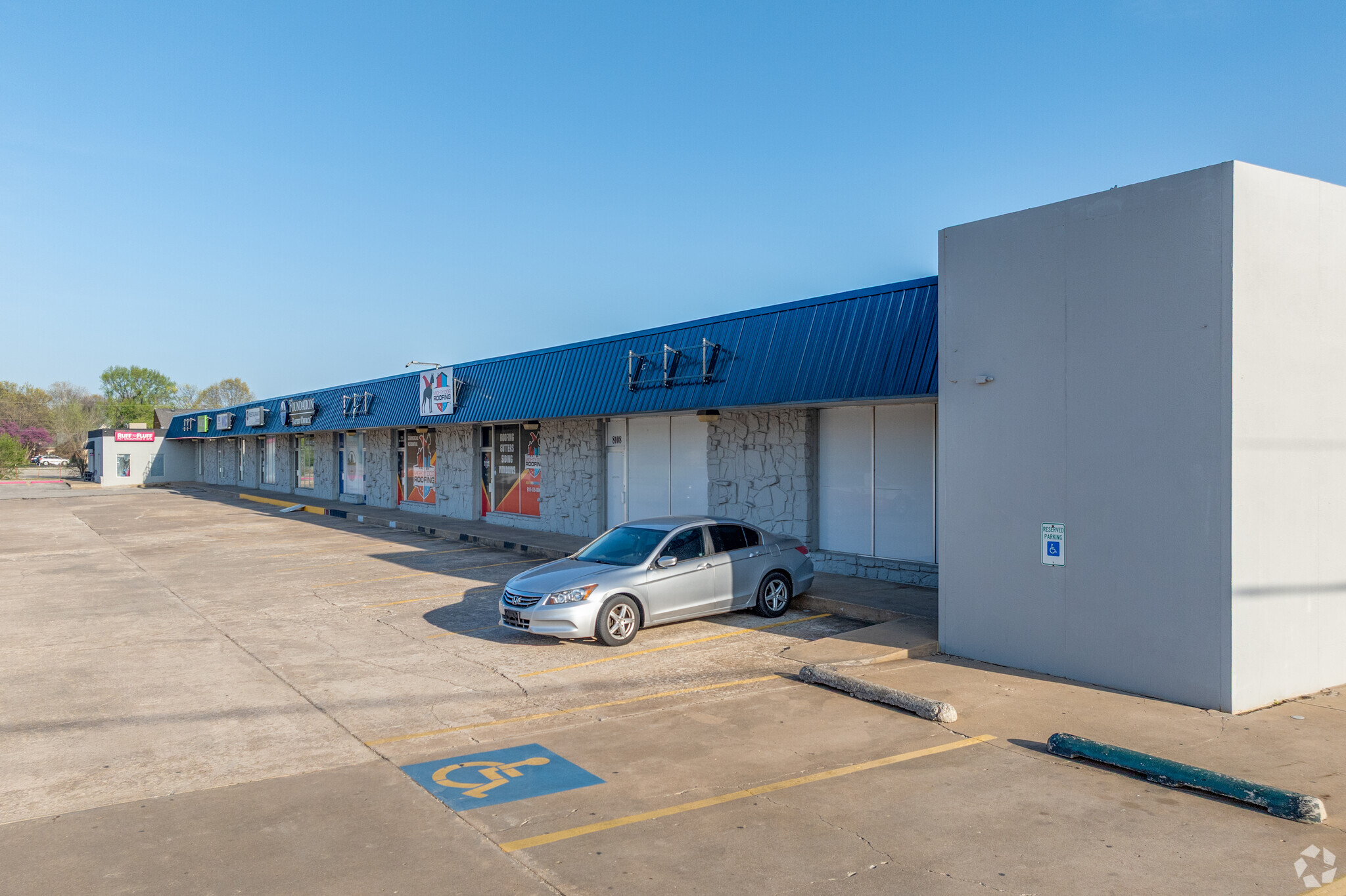 8108 E Memorial St, Bixby, OK à louer Photo de l’immeuble– Image 1 sur 13