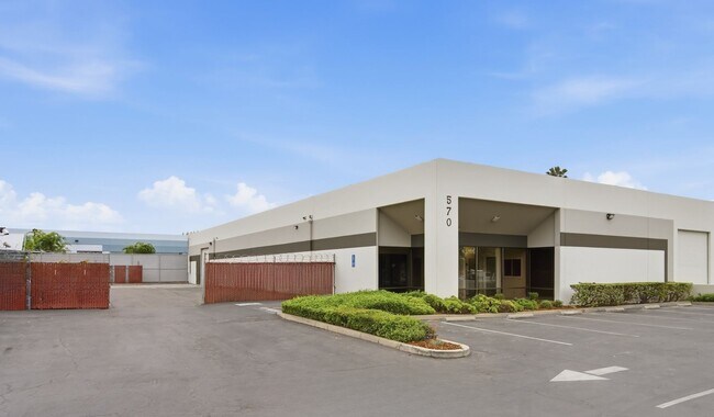 Plus de détails pour 570 Parrott St, San Jose, CA - Industriel/Logistique à louer