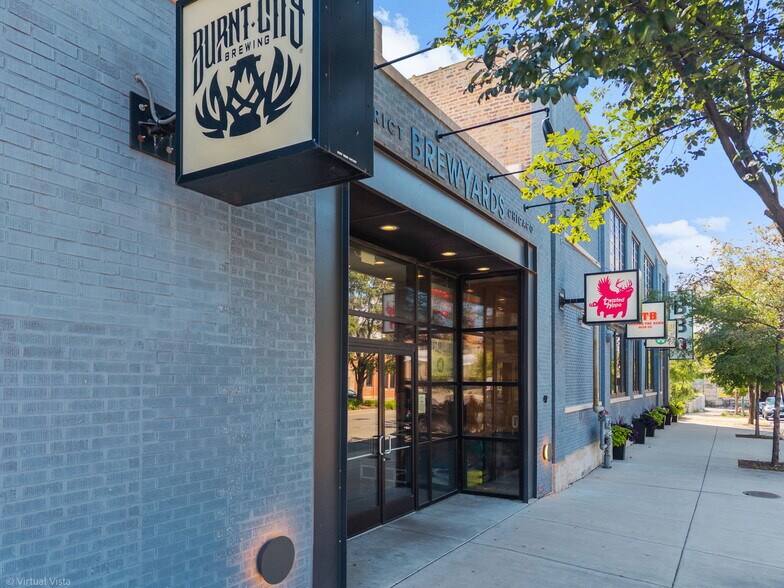 417 N Ashland Ave, Chicago, IL à vendre - Photo de l’immeuble – Image 2 sur 23