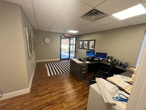 2105 Park St, Jacksonville, FL à louer Photo intérieure– Image 2 sur 5