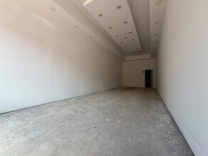 4025-4049 Laconia Ave, Bronx, NY à louer Photo intérieure– Image 2 sur 5