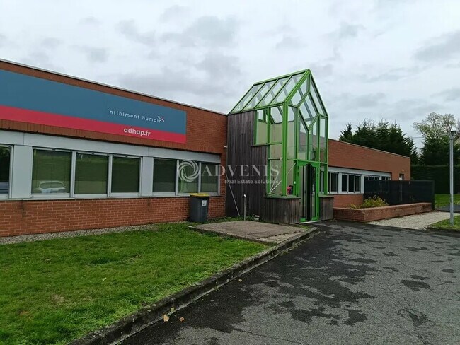 Plus de détails pour Bureau à louer