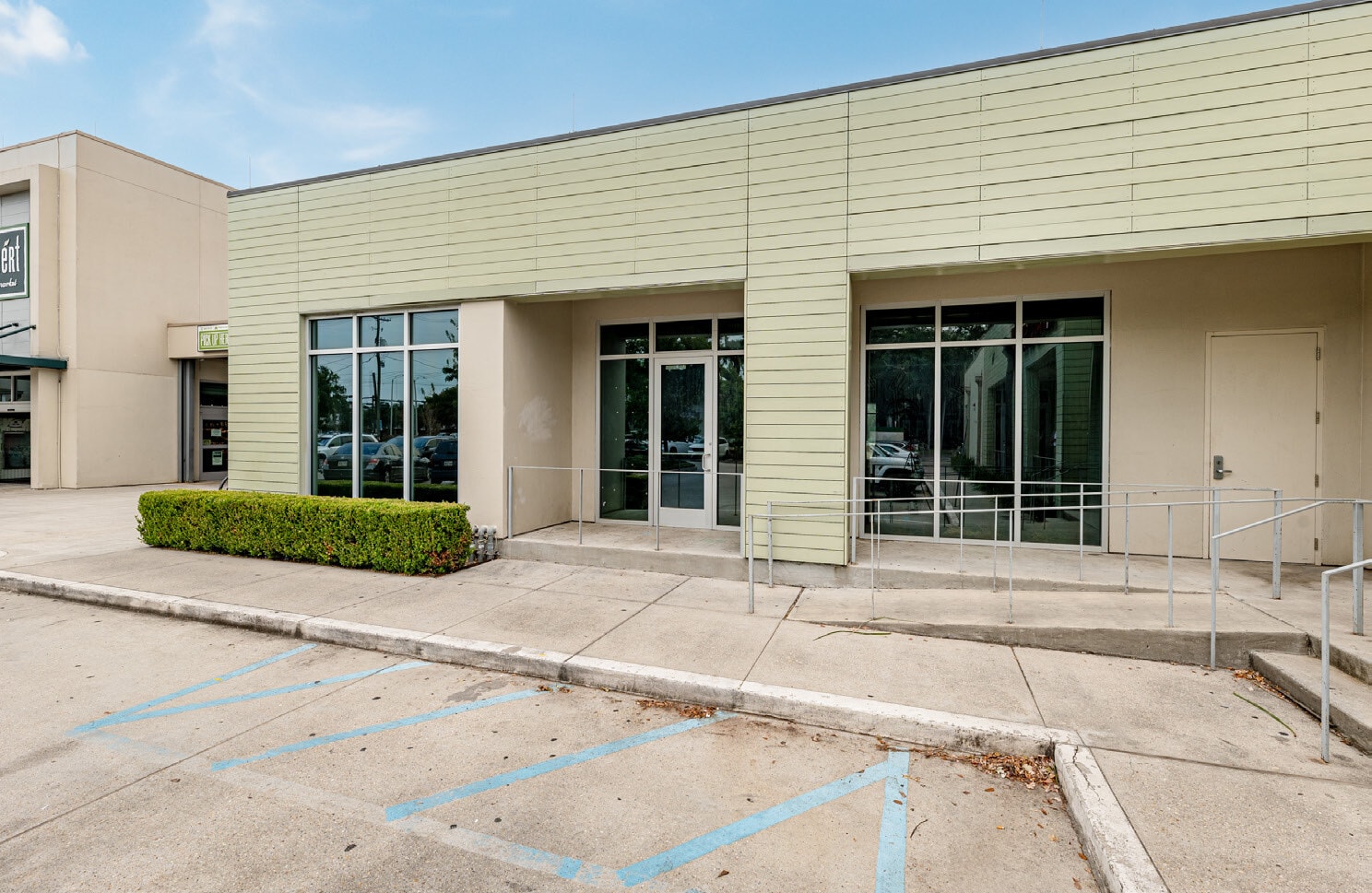 2222 St Claude Ave, New Orleans, LA à louer Photo intérieure– Image 1 sur 5