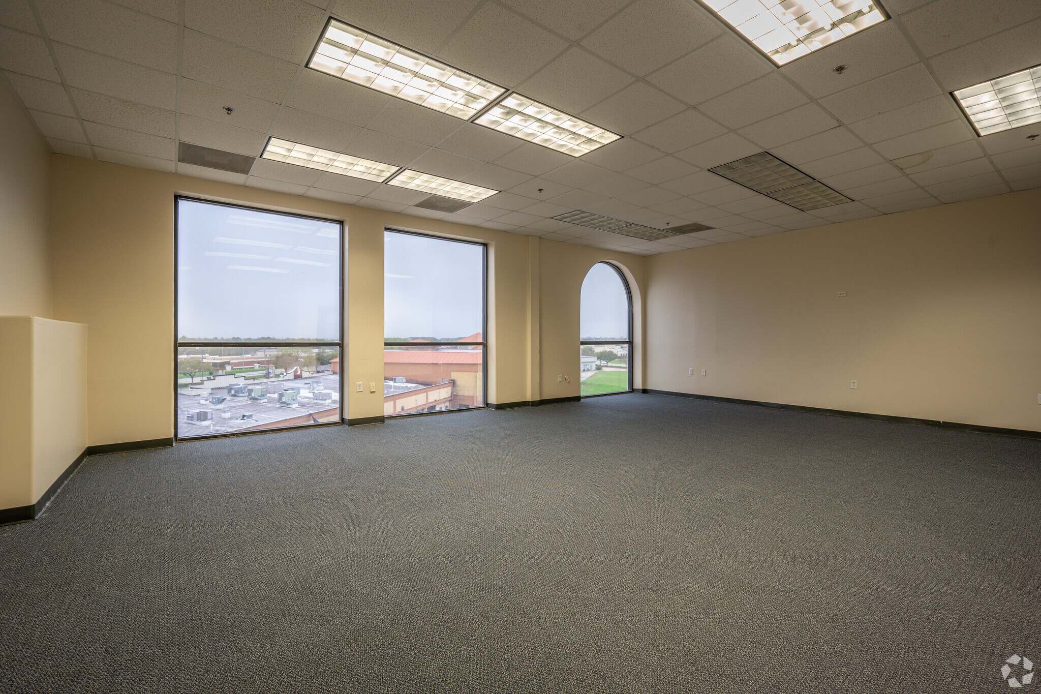2734 W Sunrise Blvd, Pearland, TX à louer Photo intérieure– Image 1 sur 1