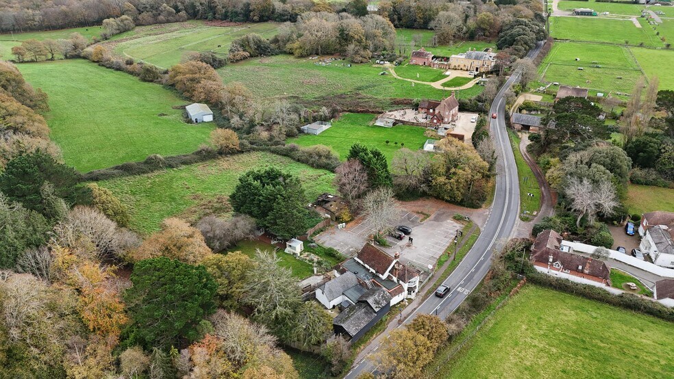 Southampton Road, Lymington à louer - Photo de l’immeuble – Image 2 sur 6