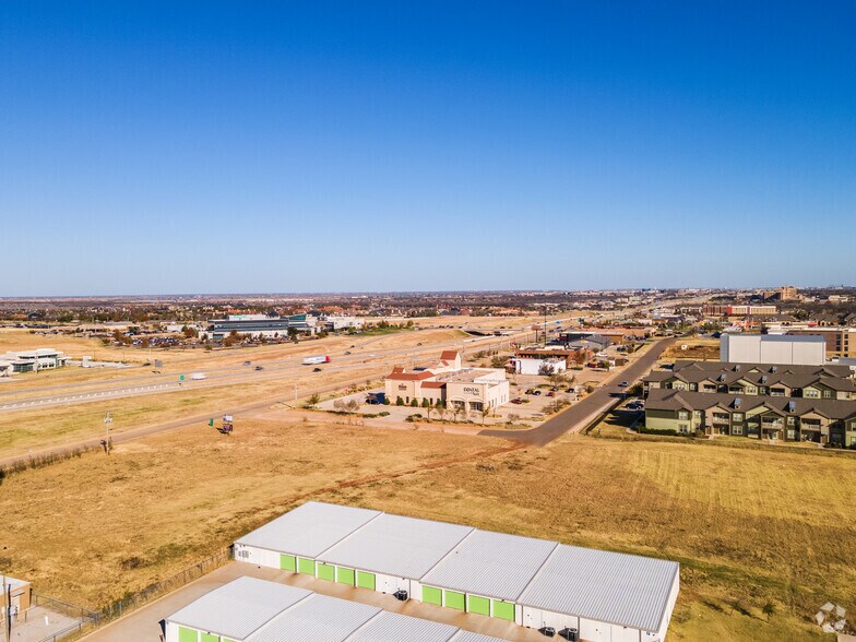 6200 W Memorial Rd, Oklahoma City, OK à louer - Photo de l’immeuble – Image 3 sur 4