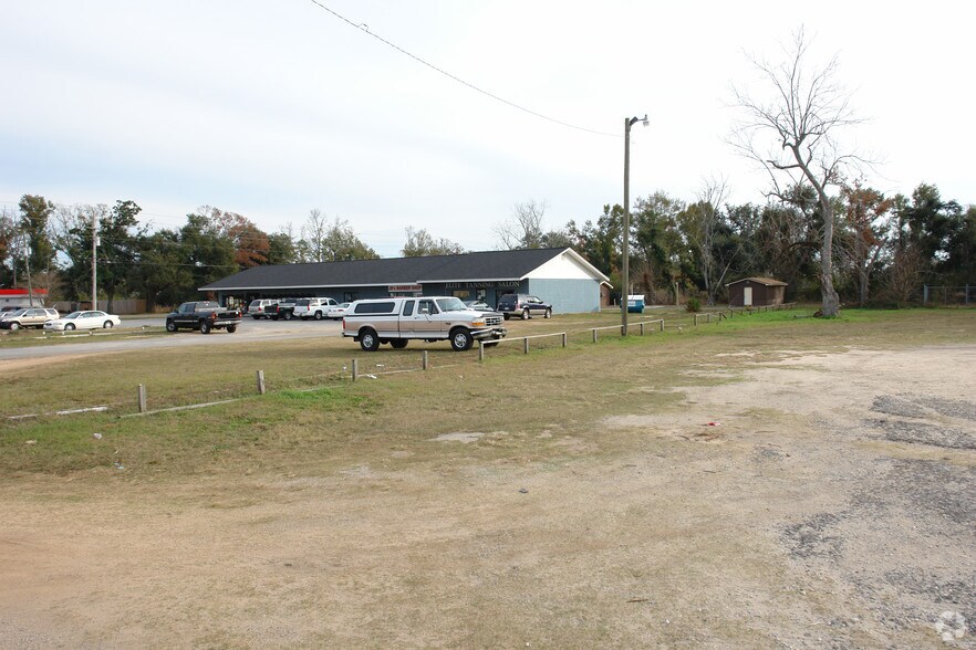 5063 US Highway 90, Milton, FL à louer - Photo de l’immeuble – Image 2 sur 16