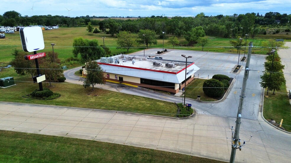 1319 141st St, Perry, IA à vendre - Photo de l’immeuble – Image 2 sur 6