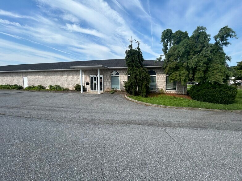 3801 Perkiomen Ave, Reading, PA à vendre - Photo de l’immeuble – Image 1 sur 8