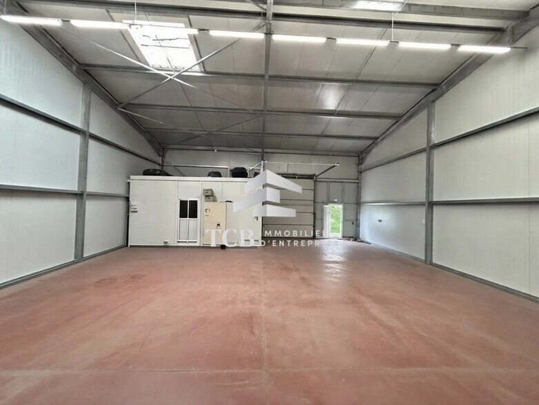 Local d’activités dans Haute-Goulaine à louer - Photo intérieure – Image 3 sur 4