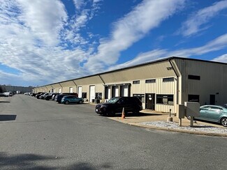 Plus de détails pour 230 Industrial Dr, Fredericksburg, VA - Industriel/Logistique à louer