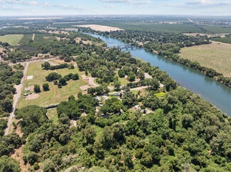 Plus de détails pour 24680 Hidden Harbor Dr, Los Molinos, CA - Logement à vendre