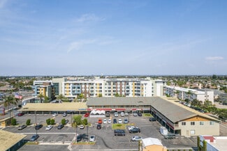 Plus de détails pour 18582 Beach Blvd, Huntington Beach, CA - Bureau, Local commercial à louer