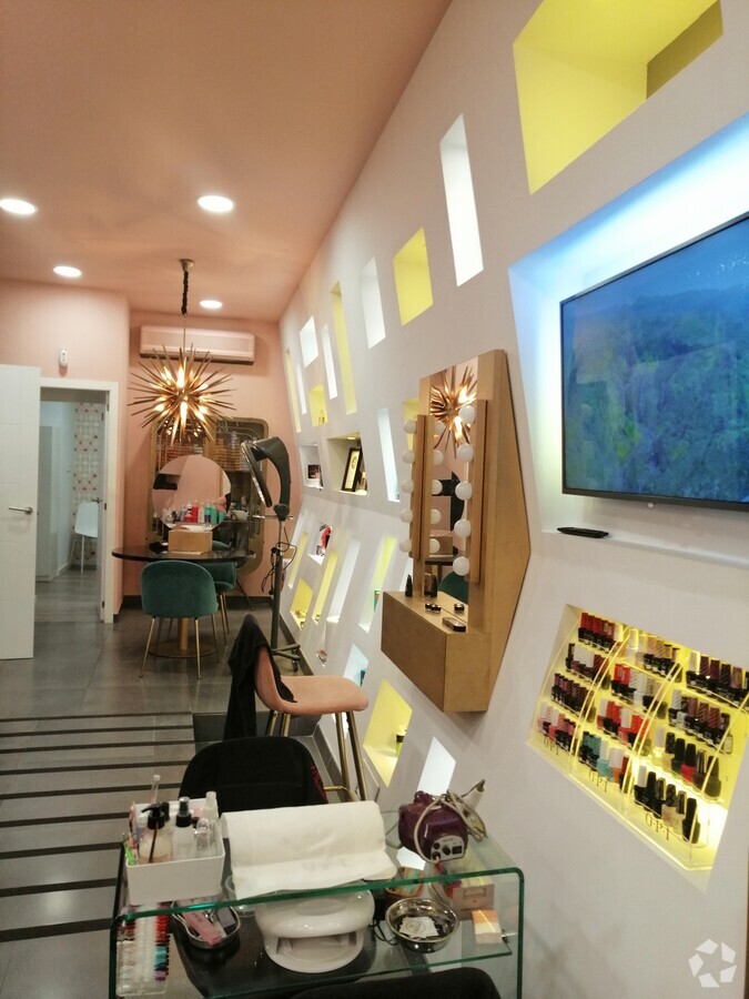 Calle De Carlos Arniches, 25, Madrid, MAD 28005 - Lot Puerta DR -  - Photo intérieure - Image 1 of 11