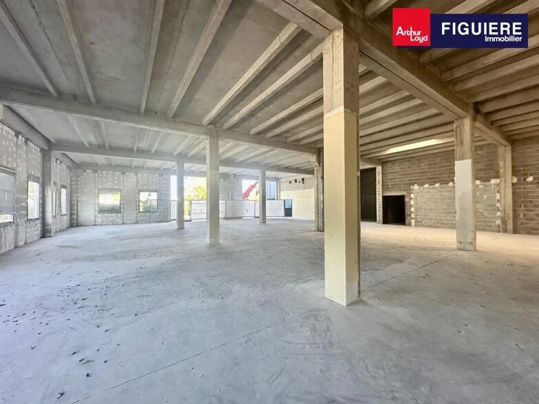 Chemin De La Bastide Blanche, Vitrolles à louer - Photo de l’immeuble – Image 3 sur 13