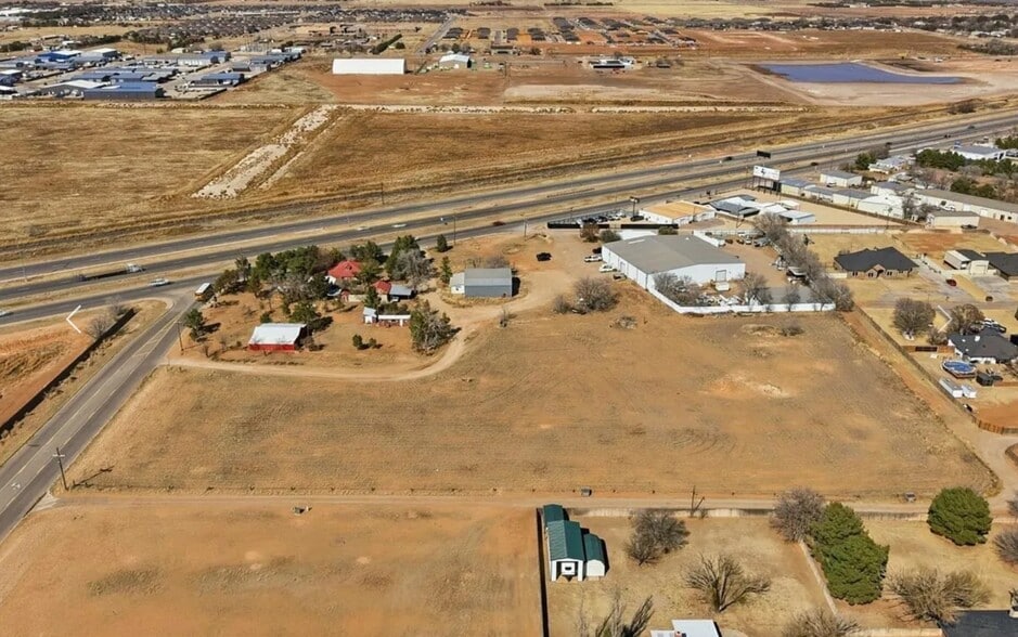 7447 Marsha Sharp Fwy W, Lubbock, TX à vendre - Aérien – Image 2 sur 8
