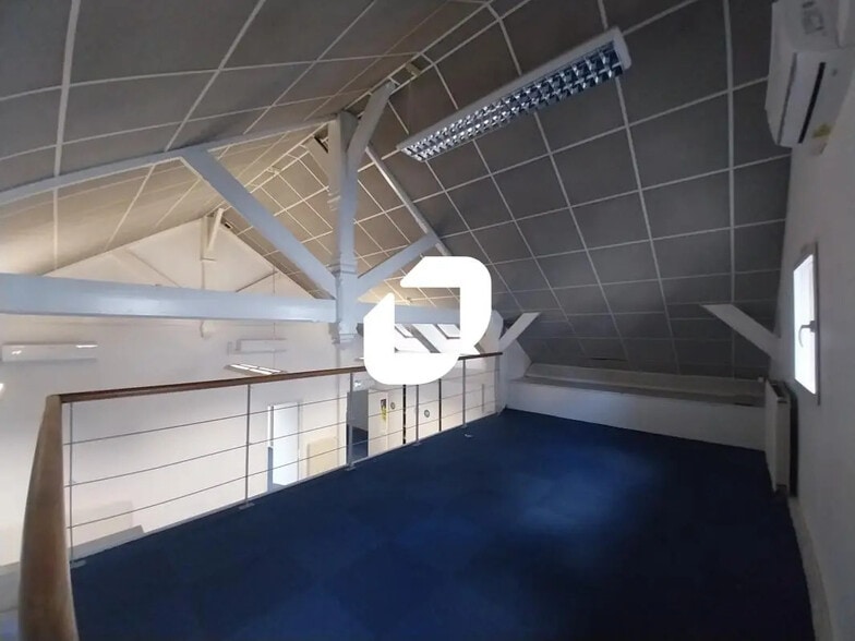 Bureau dans Nantes à louer - Photo de l’immeuble – Image 2 sur 31