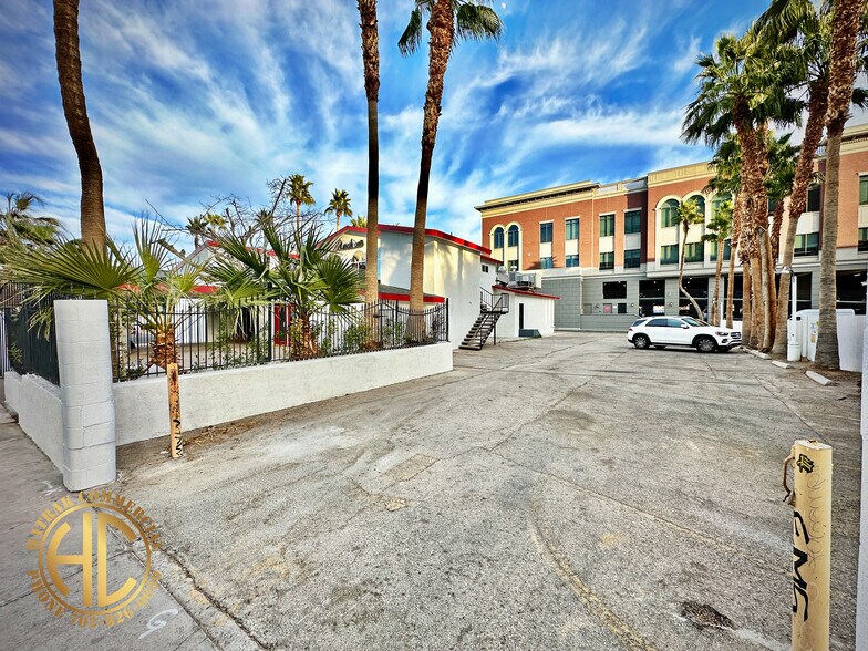 401 S 6th St, Las Vegas, NV à vendre - Photo de l’immeuble – Image 2 sur 55