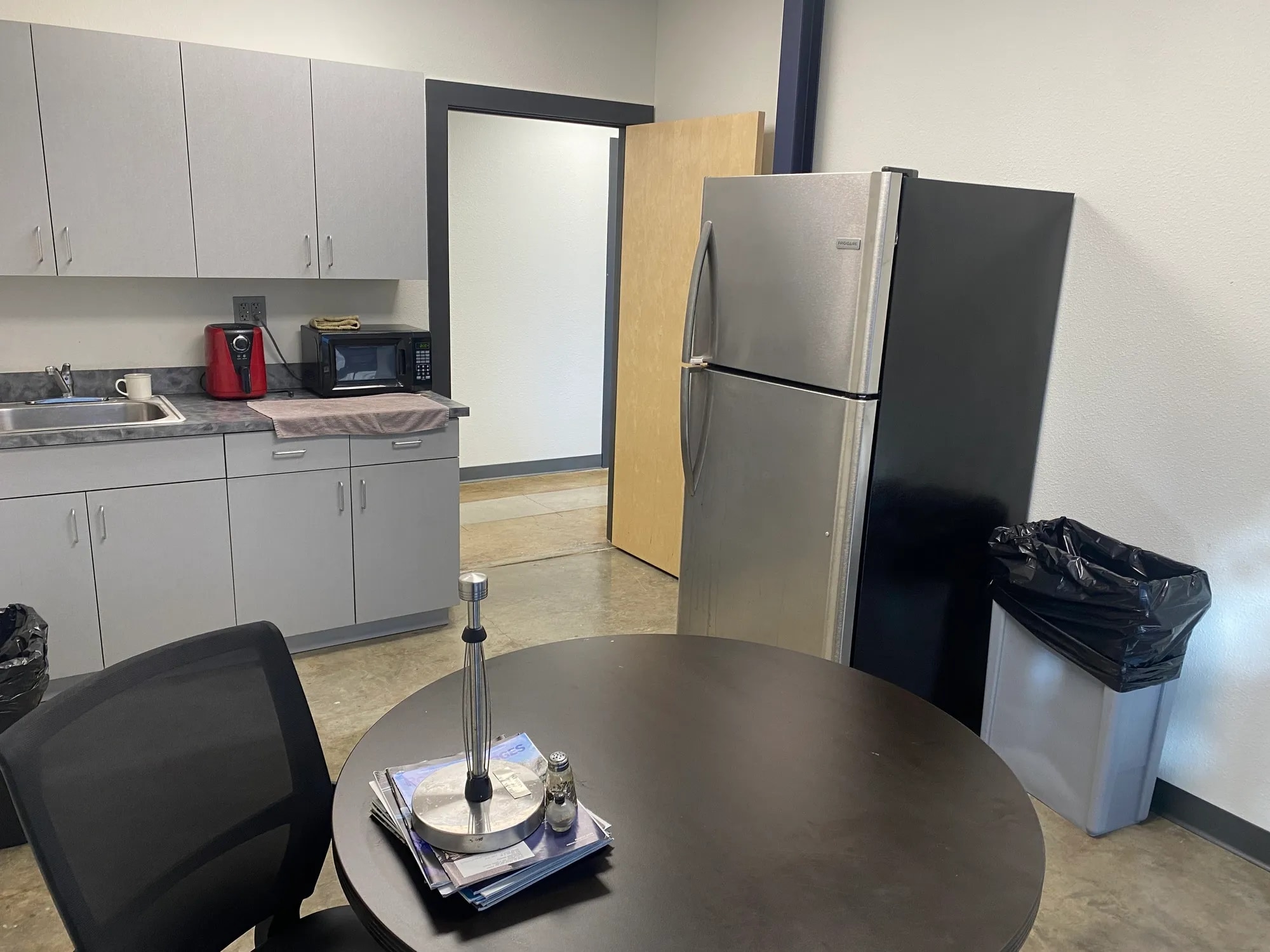 225 Avenue D NW, Winter Haven, FL à louer Photo intérieure– Image 1 sur 14