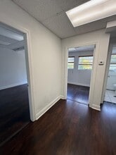 601-625 SW 57th Ave, Miami, FL à louer Photo intérieure– Image 2 sur 5