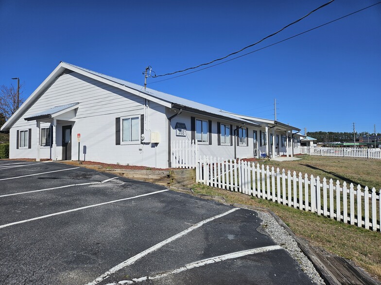 103 Buford Dam Rd, Cumming, GA à louer - Photo de l’immeuble – Image 1 sur 11