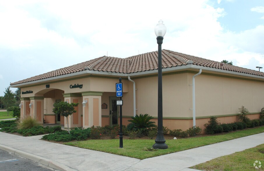 1400 Us Highway 441, Lady Lake, FL à louer - Photo principale – Image 1 sur 2