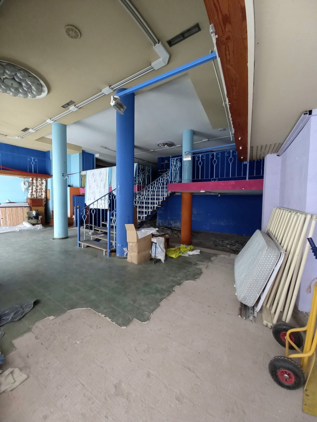 Local commercial dans Córdoba, Córdoba à louer Photo de l’immeuble– Image 1 sur 11