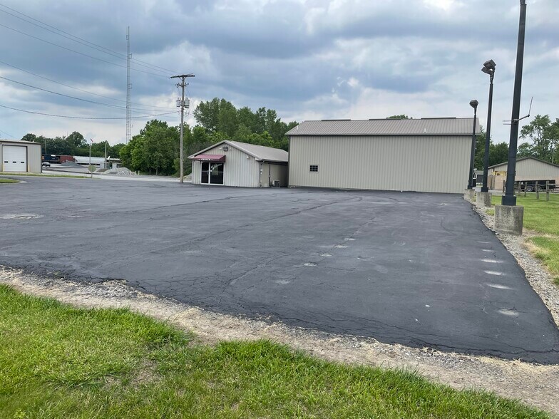 501 E Robb Ave, Lima, OH à vendre - Photo de l’immeuble – Image 2 sur 15