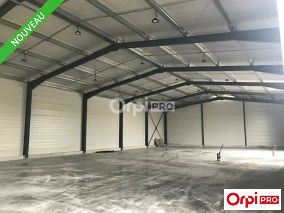 Local d’activités dans Romans-sur-Isère à louer Photo de l’immeuble– Image 1 sur 5