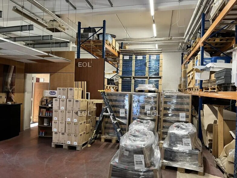 Local d’activités dans Gennevilliers à louer - Photo intérieure – Image 2 sur 12