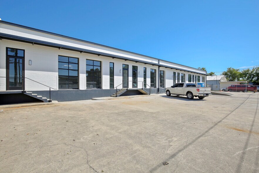 4744 Gretna St, Dallas, TX à vendre - Photo de l’immeuble – Image 2 sur 8