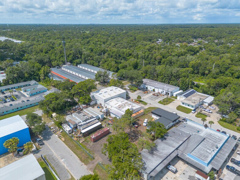 555 Parque dr, Ormond Beach, FL à louer - Photo de l’immeuble – Image 3 sur 12