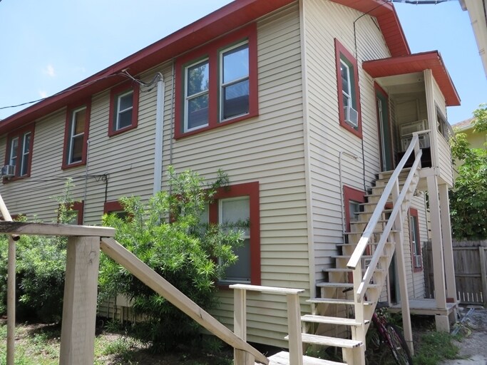 2319 W Texas Ave, Tampa, FL à vendre - Photo de l’immeuble – Image 2 sur 29