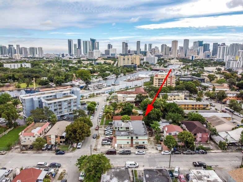 976 NW 6th St, Miami, FL à vendre - Photo de l’immeuble – Image 3 sur 21