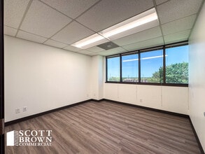 4401 N Interstate 35, Denton, TX à louer Photo de l’immeuble– Image 1 sur 4
