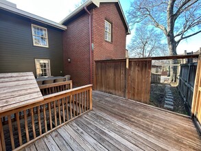 1307 6th Ave N, Nashville, TN à louer Photo intérieure– Image 2 sur 9