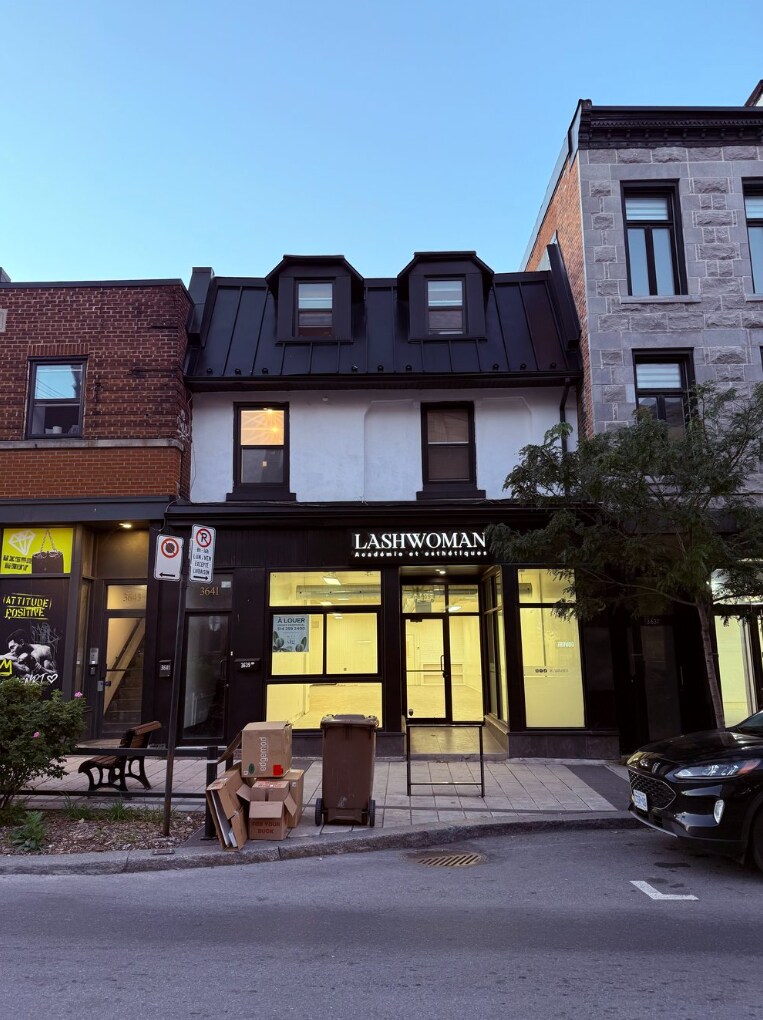 3639 Rue Notre-Dame O, Montréal, QC à louer Photo de l’immeuble– Image 1 sur 3
