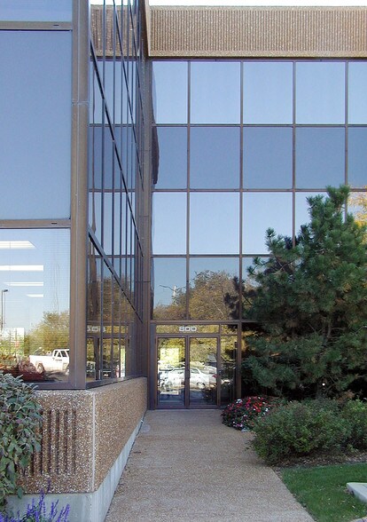 800 Hart Rd, Barrington, IL à louer - Autre – Image 2 sur 13